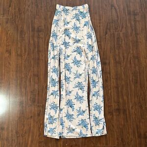 Floral maxi slit skirt